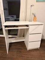Bureau enfant 3 tiroirs et tablette coulissante avec chaise