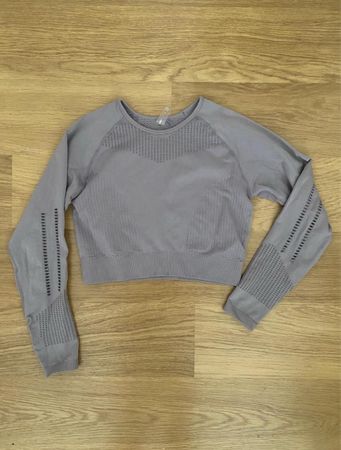Nur 1x getragen Sport-Crop-Top Gr M ideal für Sport 🧘‍♀️