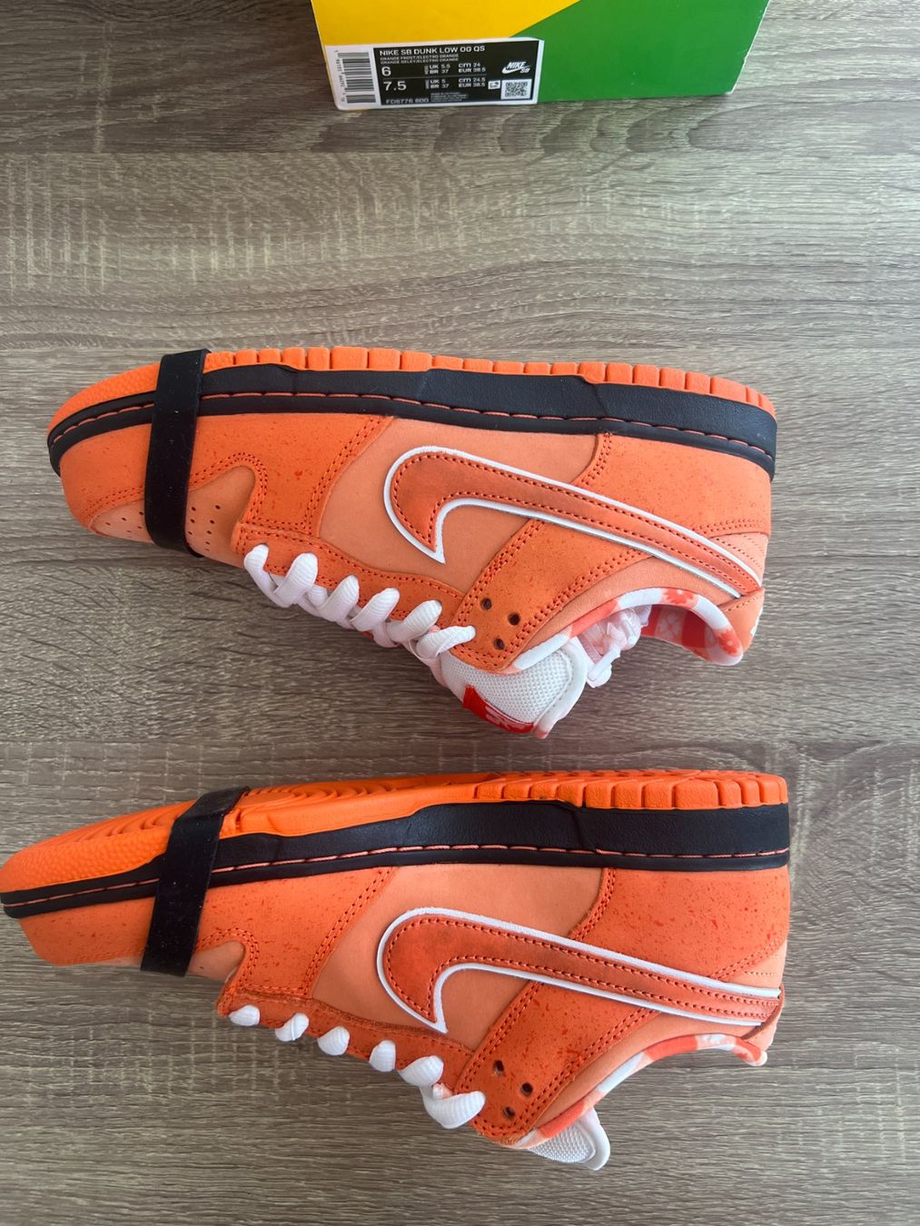 Nike Herrenschuhe: Dunk low lobster  NEUVES - 38.5 – Neu und originalverpackt aus Yverdon-les-Bains von chl_r9q6 3