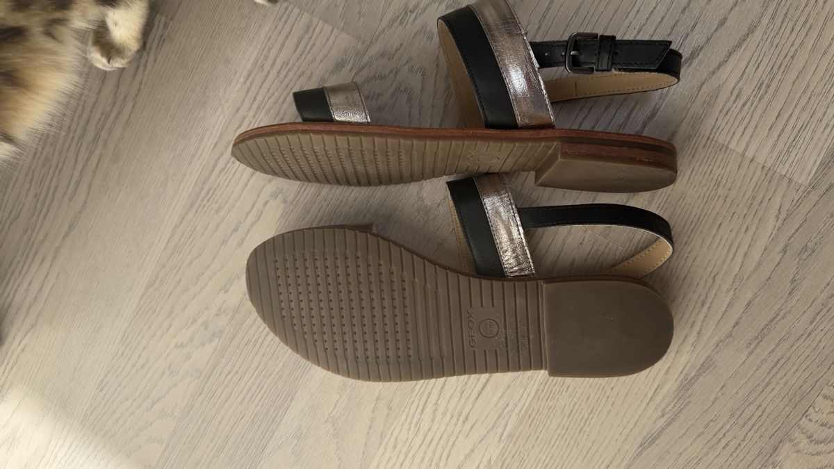 Geox Scarpe da donna: Geox Leder Sandalen Gr.37 – Nuovo (secondo la descrizione) da Aeschi b. Spiez venduto da dar_sjp8 2