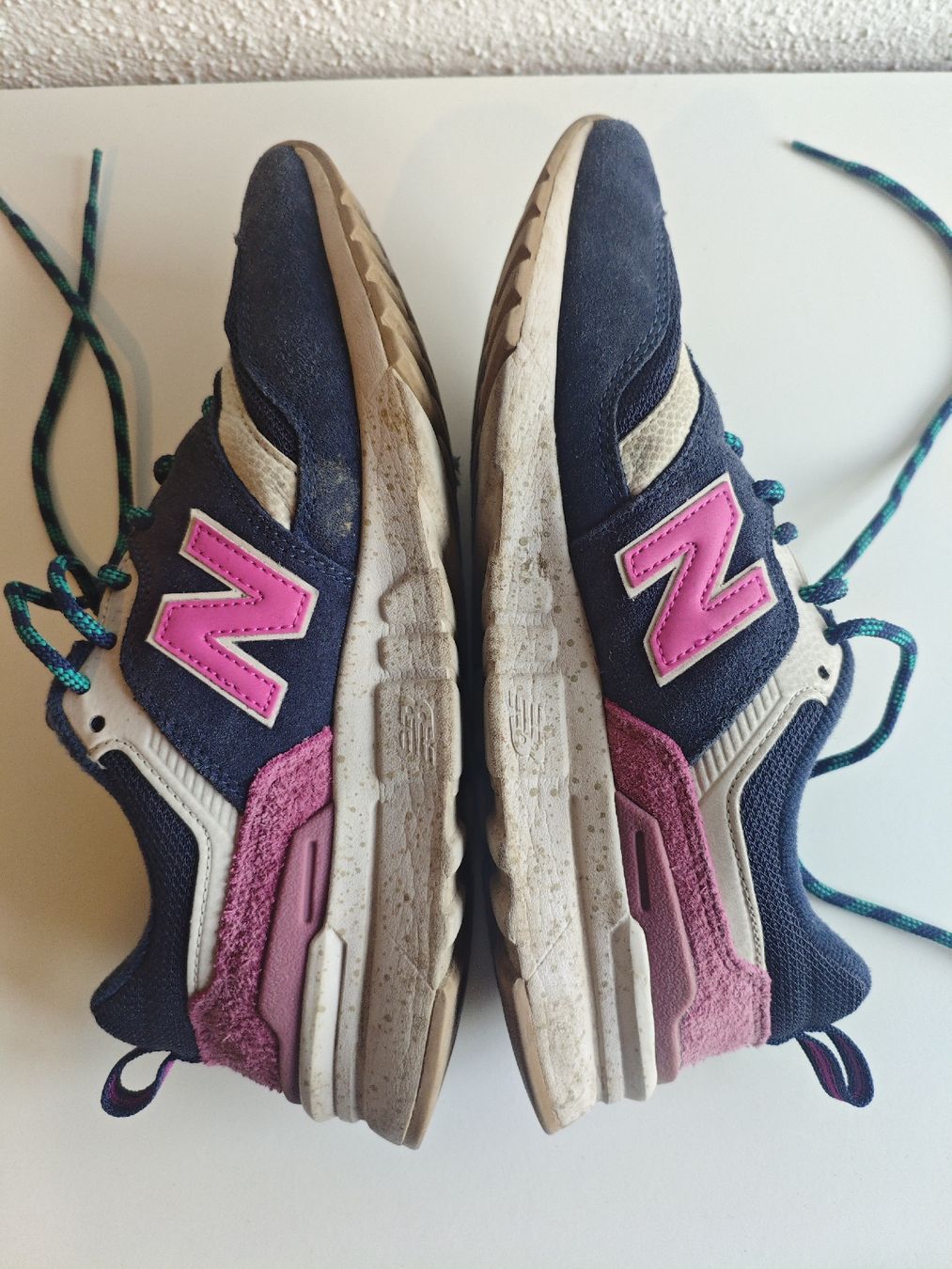 New Balance Chaussures femmes: New Balance Sneakers Gr. 39 – D'occasion à Unterstammheim par and_kj2n 3