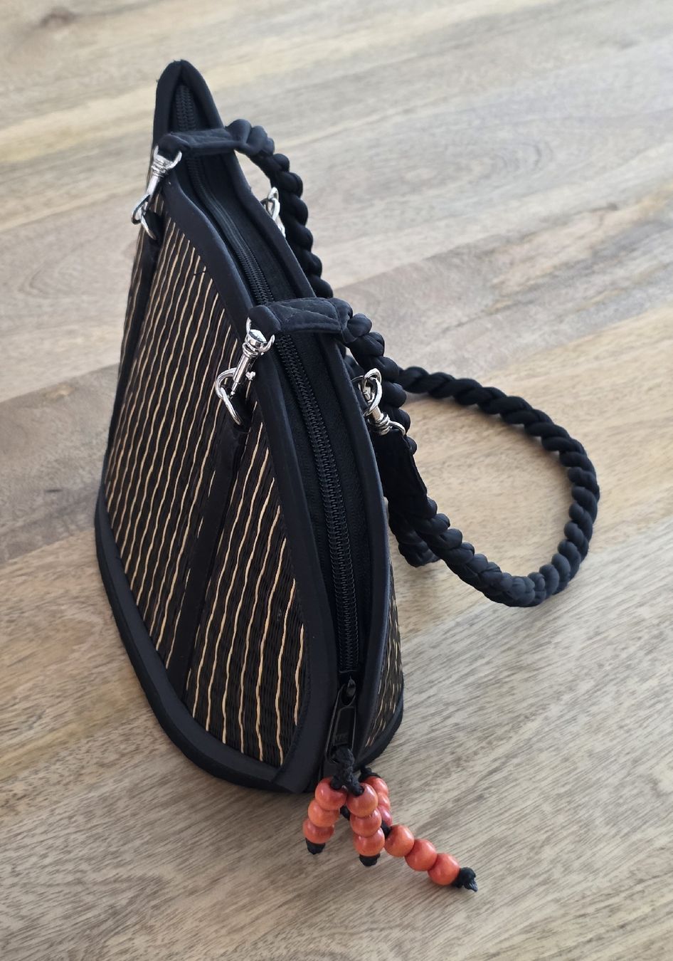 Borse da donna: Handtasche schwarz gestreift mit Perlen Neu – Nuovo (secondo la descrizione) da Rheinsulz venduto da Gilea 2