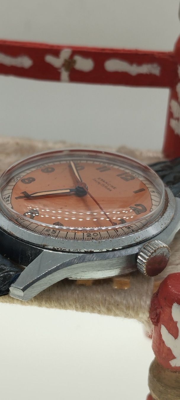 Orologi: Montre mécanique étanche – Usato da La Chaux-de-Fonds venduto da jac_9llg 5