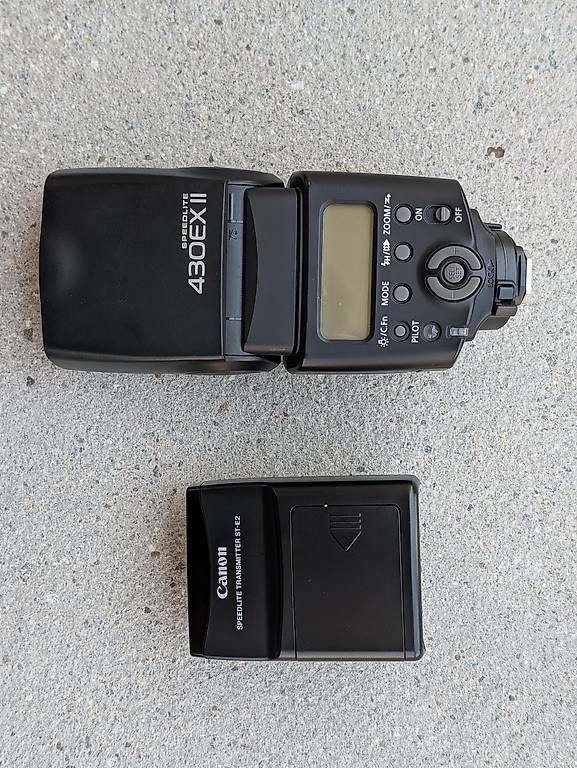 Canon Flash: Canon Speedlite 430EX II + Transmitter ST-E2 – Usato da Sursee venduto da Mocca031