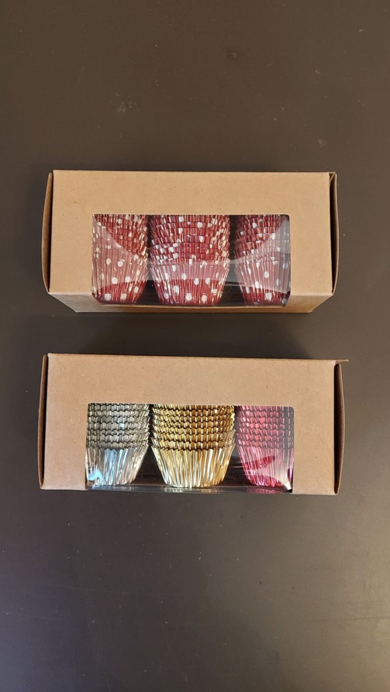 Teglie da forno: 2 x 42 Praline-Förmchen aus Aluminium – Nuovo e nell'imballaggio originale da Wettingen venduto da Egro2