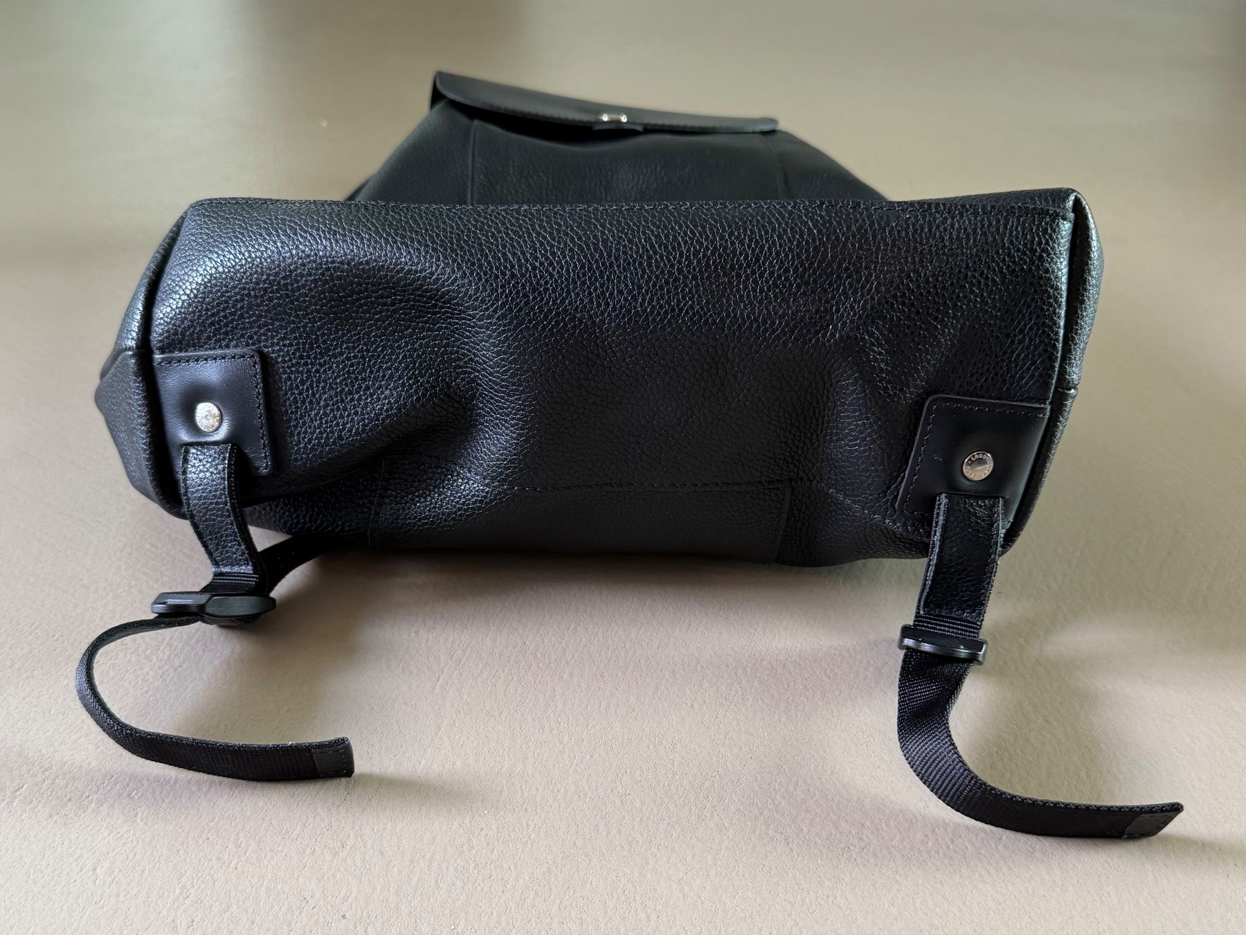 Longchamp Zaini: LONGCHAMP Rucksack Leder 🖤 – Usato da Zürich venduto da ClosetQueen 5