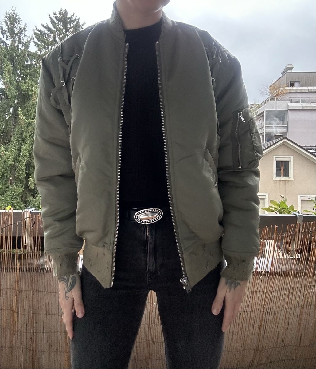 Iro Giacche: IRO Bomberjacke Gr. S/M – Nuovo (secondo la descrizione) da Zürich venduto da sar_v6x8