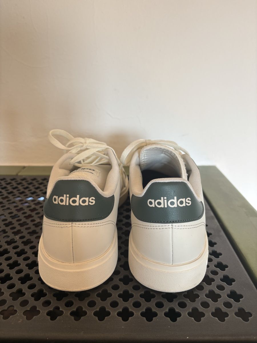 Adidas Scarpe da uomo: Adidas 43,5 US 9,5 soft green – Nuovo (secondo la descrizione) da Lyss venduto da PlaneSpotter 2