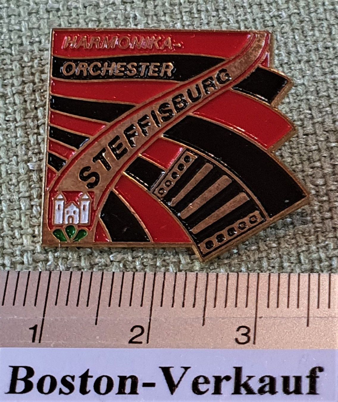 Placchette & Badge: D946 Pin Harmonika Orchestra Steffisburg – Usato da Reinach BL venduto da Boston-Verkauf 1