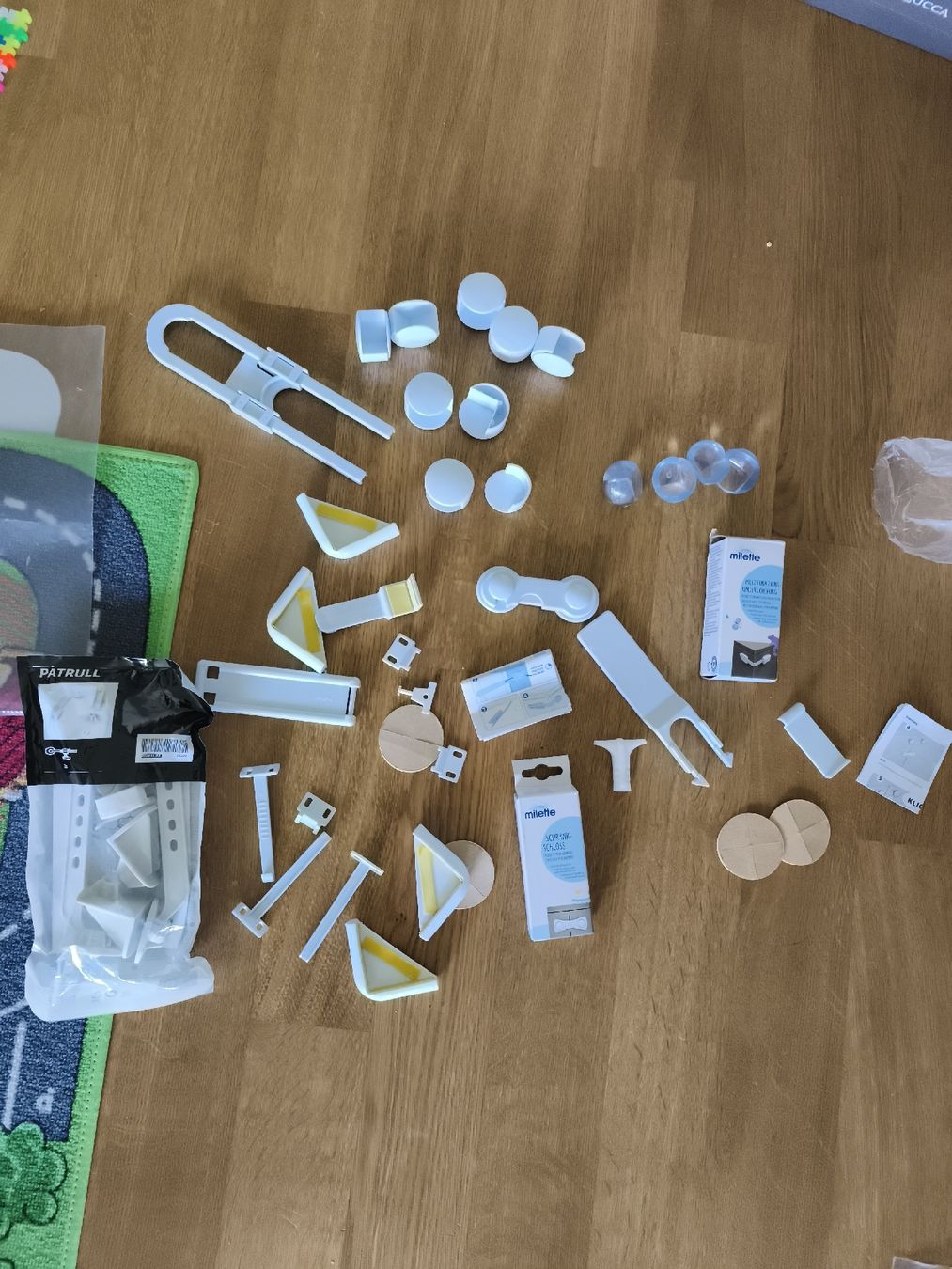 Lucchetti: Kindersicherung Set  – Usato da Effretikon venduto da snejinka