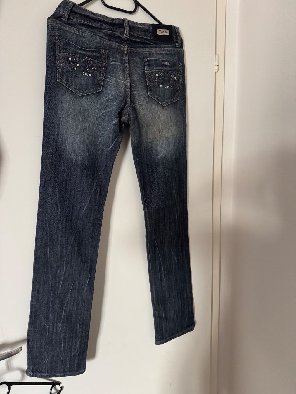 Jeans: Jeans mit Strass, Damen, Grösse 36 – Usato da Künten venduto da bel_6wn2 5