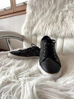 GUESS Damen Sneaker Gr. 40 – Schwarz/Braun/Gold – Logo-Print