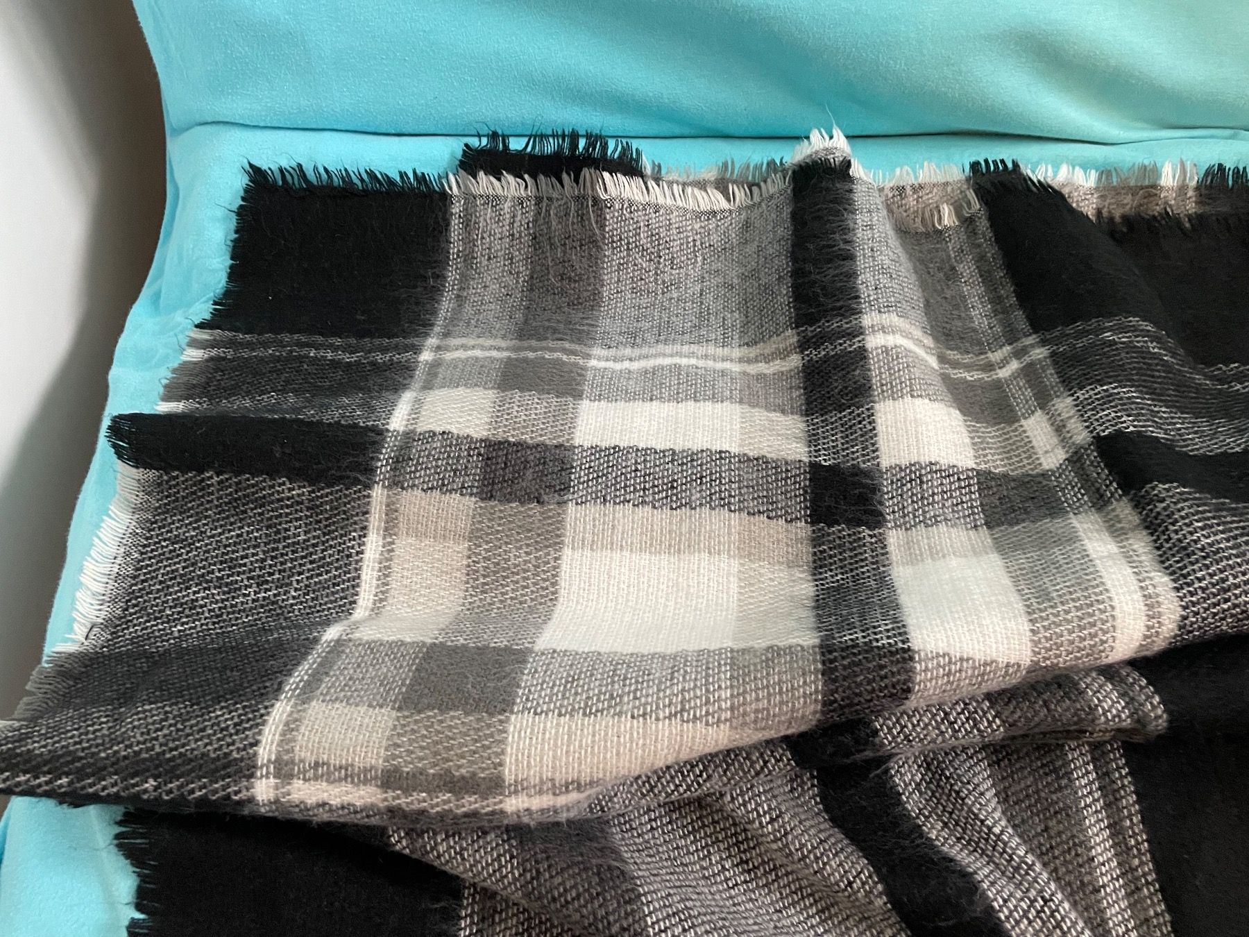 Zara Foulard & Sciarpe: Schal Zara – Usato da Basel venduto da Robyn20 6