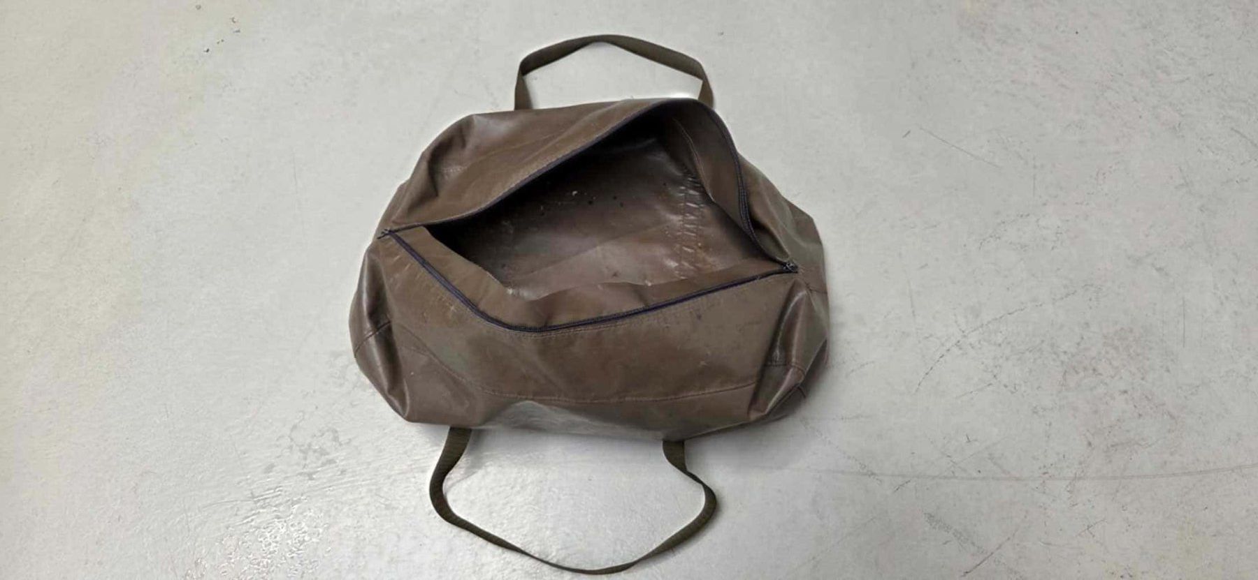Schweizer Armee Alle Werkzeuge: Militärische Notfall-/Pannenhilfe-Set – Gebraucht aus Alpnach-Dorf von Hess-Automobile 8