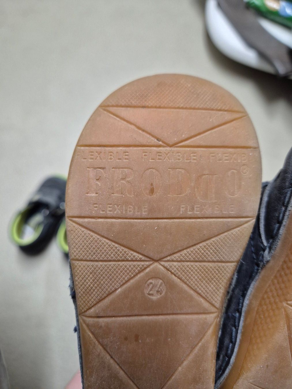 Schuhe für Jungen: Froddo Barfuss Leder-Halbschuhe, 24 – Gebraucht aus Adliswil von monikas47 7