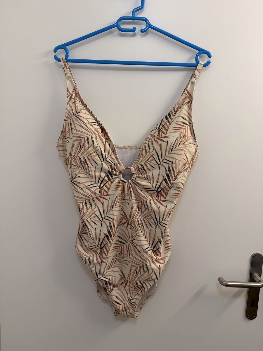 Badekleider & Bikinis: Badeanzug Primark gemustert Grösse 44 – Gebraucht aus Winkel von zucchetti