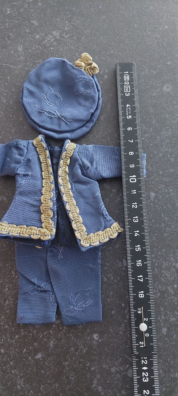 Puppen: kleine Puppenkleider  – Gebraucht aus Muri AG von nindo1 4