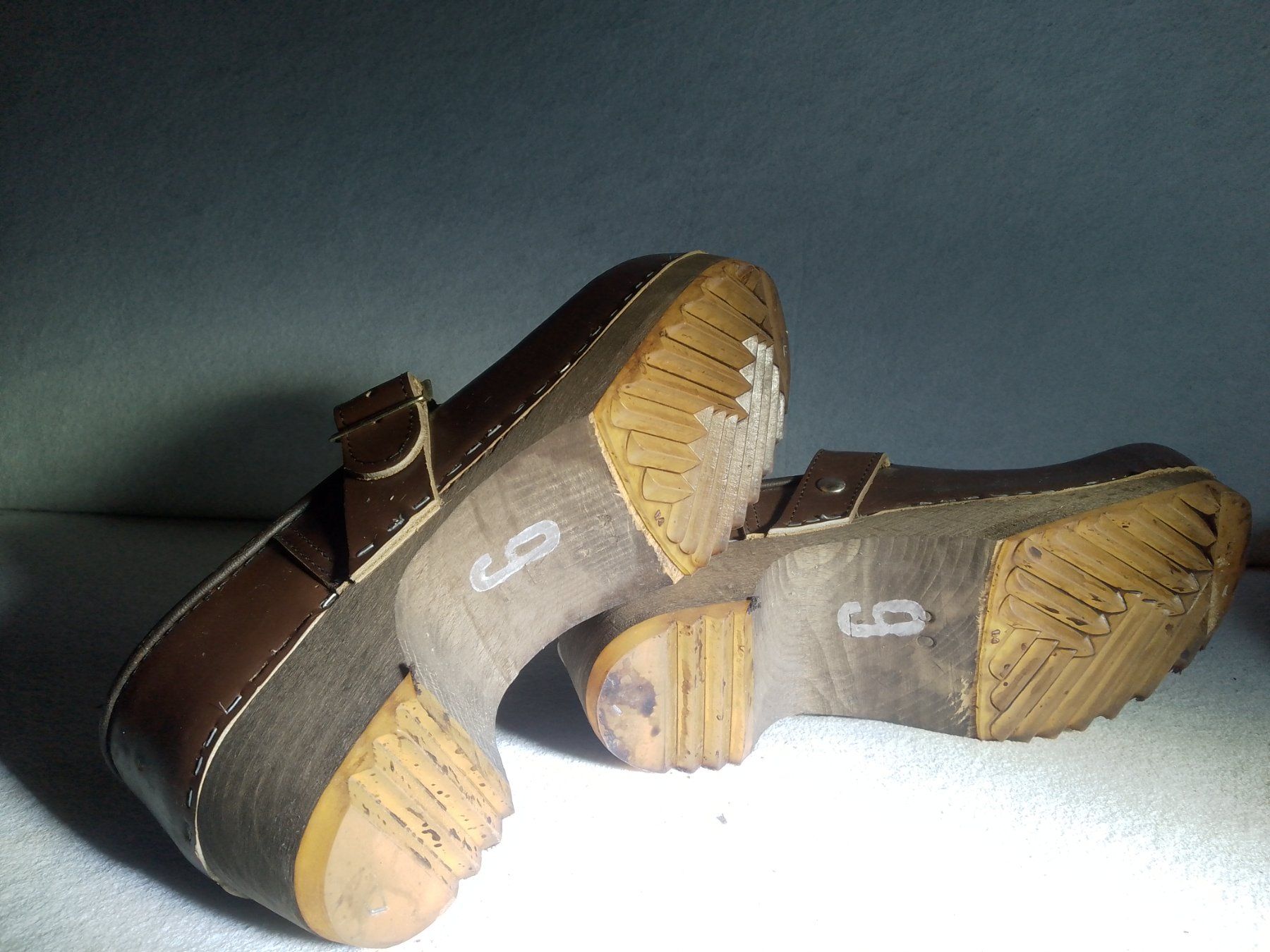 Scarpe da uomo: Per Clogs-Dänische Holz Zoggeli – Nuovo e nell'imballaggio originale da mümliswil venduto da muemellian 2