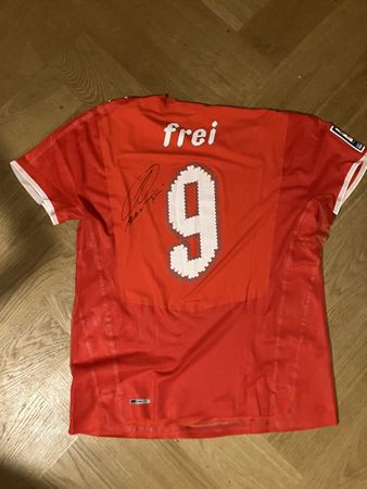 Maillot Suisse Football 2010 Signé Frei N°9 Taille xl Puma 
