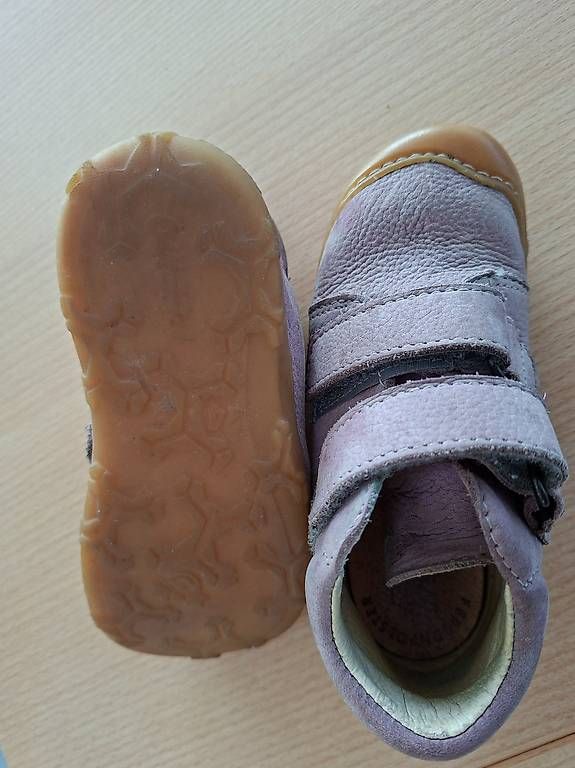 Chaussures garçon: Schuhe Gr. 24 – D'occasion à Andwil TG par Dorro 1