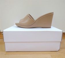Calvin Klein - Neue Sandalen - Leder - beige - Grösse 39