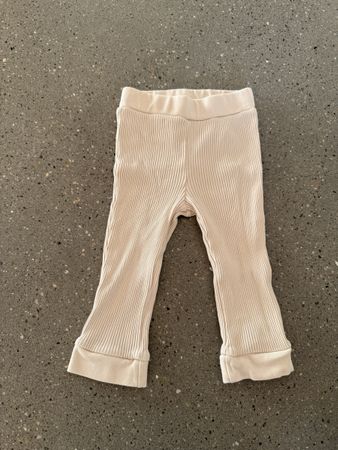 Baby Hose Gr. 86 Beige - Top Zustand