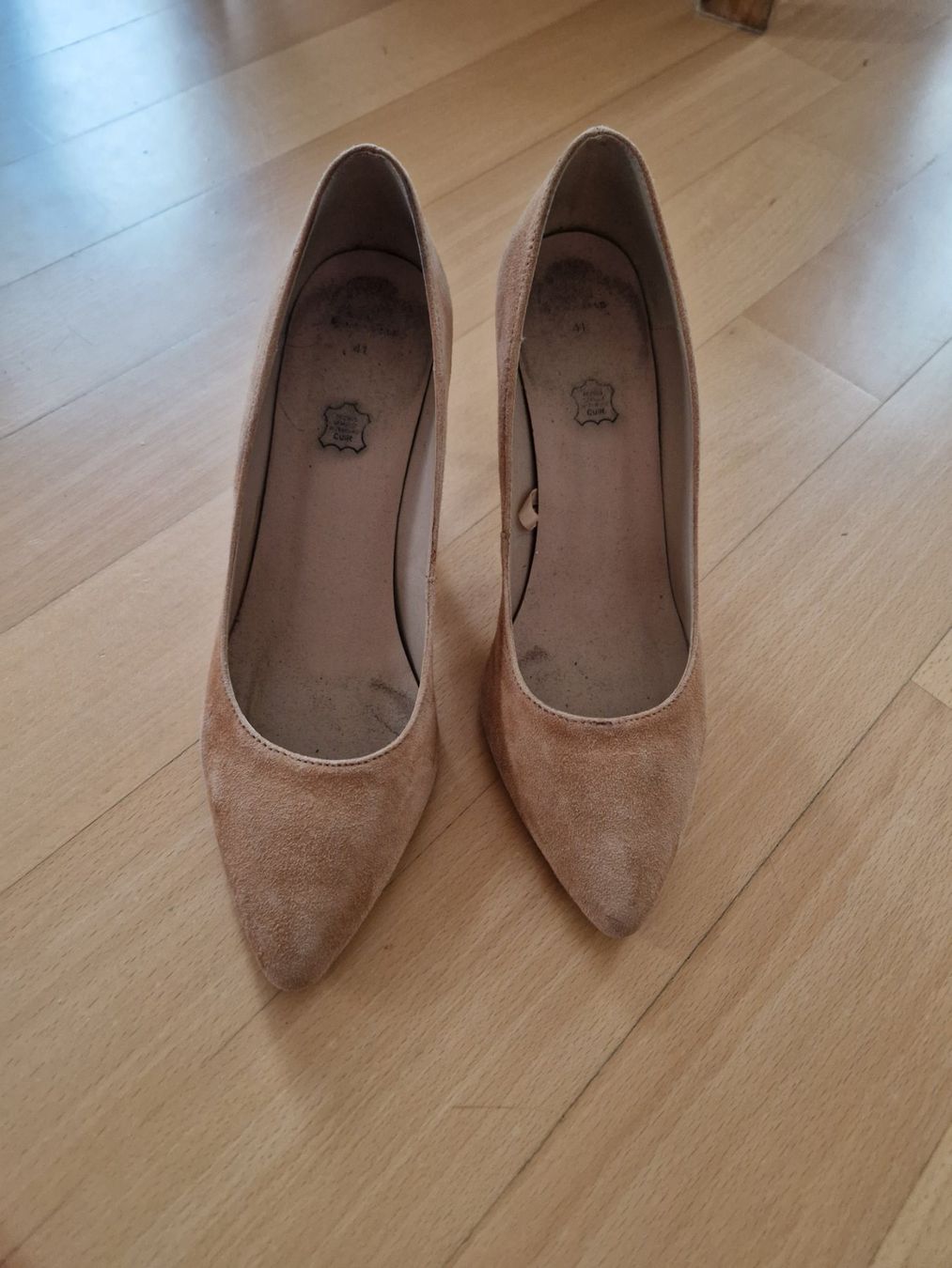 Scarpe da donna: Pumps Schuhe – Usato da Zürich venduto da Ana_440 1