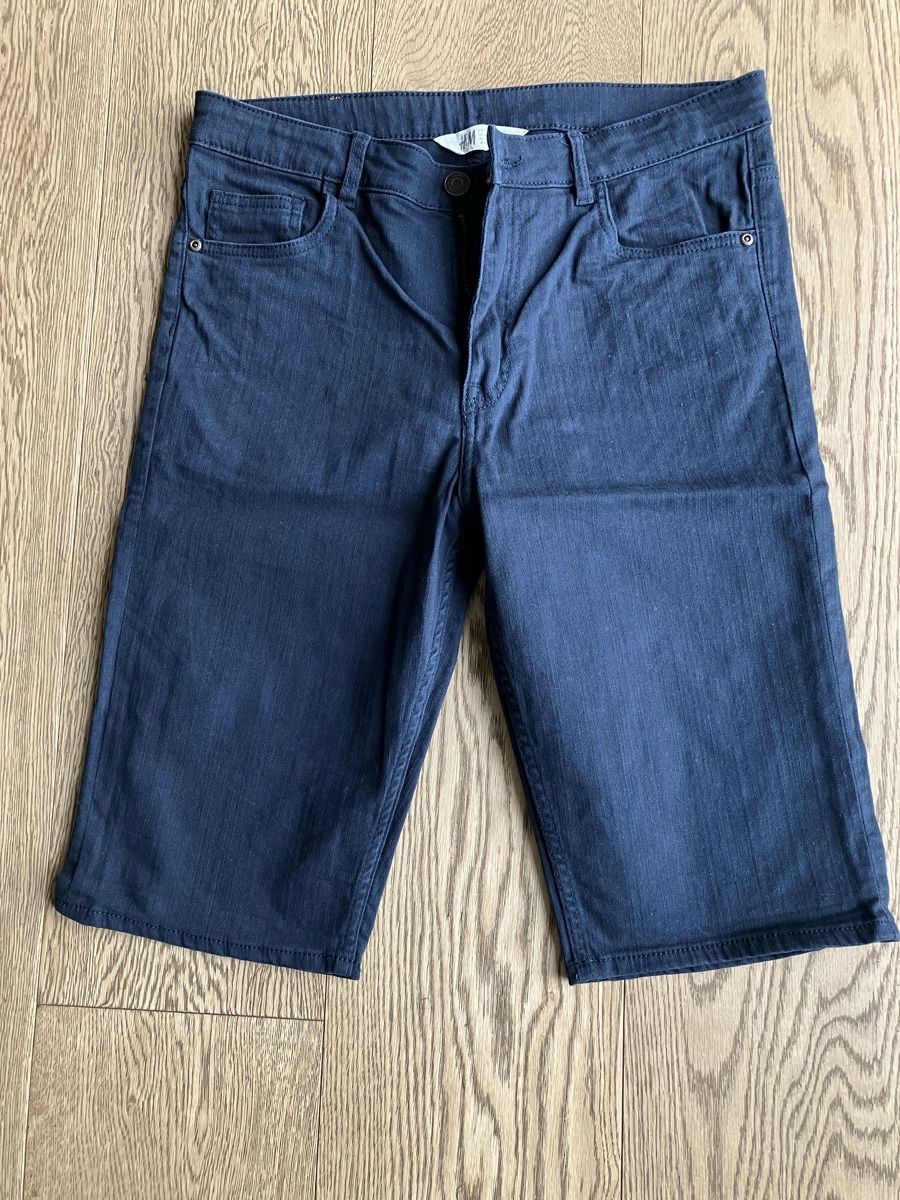 H&M Pantaloni: Jeansshorts dunkelblau 170 – Usato da Cham venduto da Liliane78