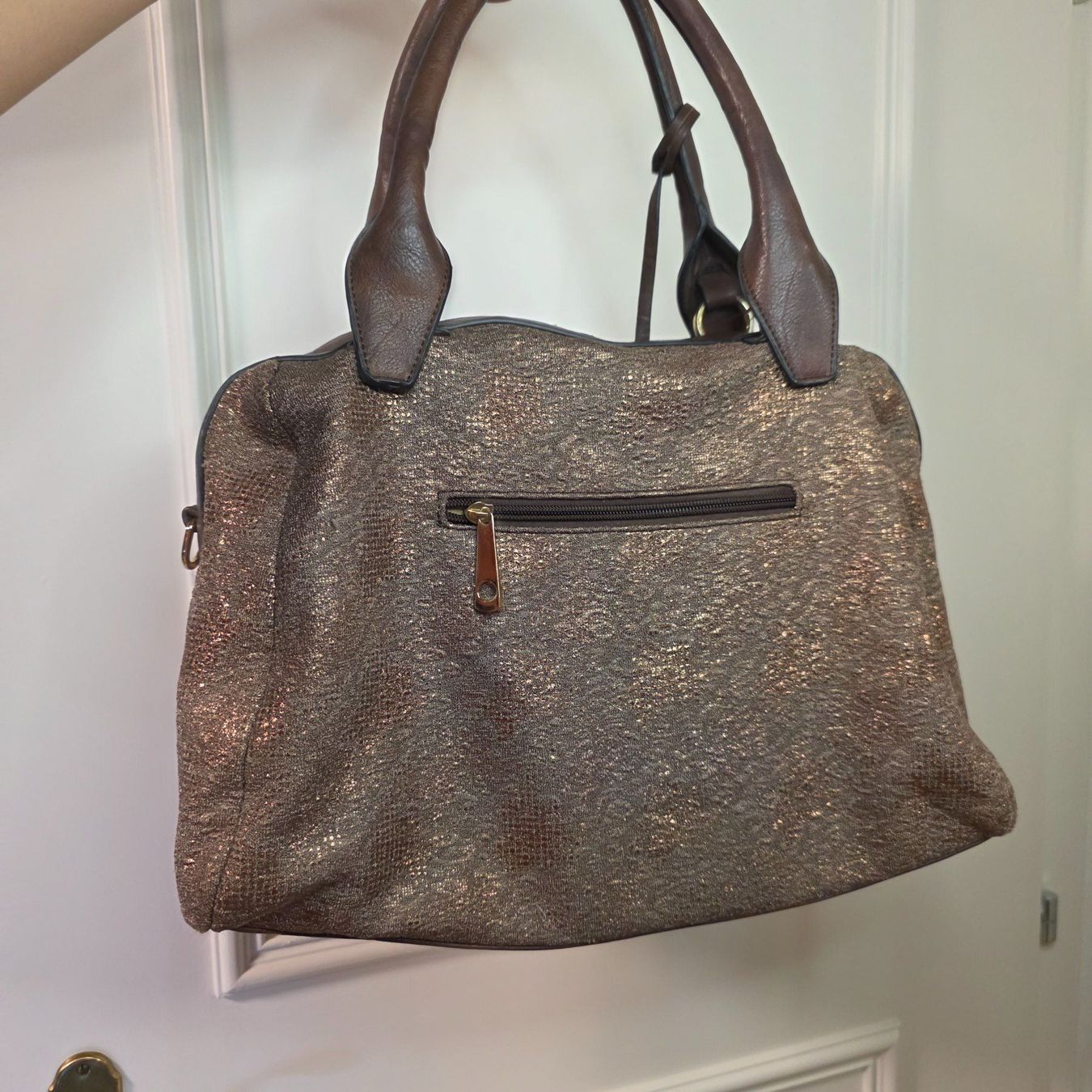 Borse da donna: Bronzefarbene Tasche mit Schmuckdetails – Usato da Wald ZH venduto da CapLux 1