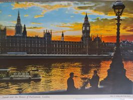 Ansichtskarte Themse mit Parlament London England