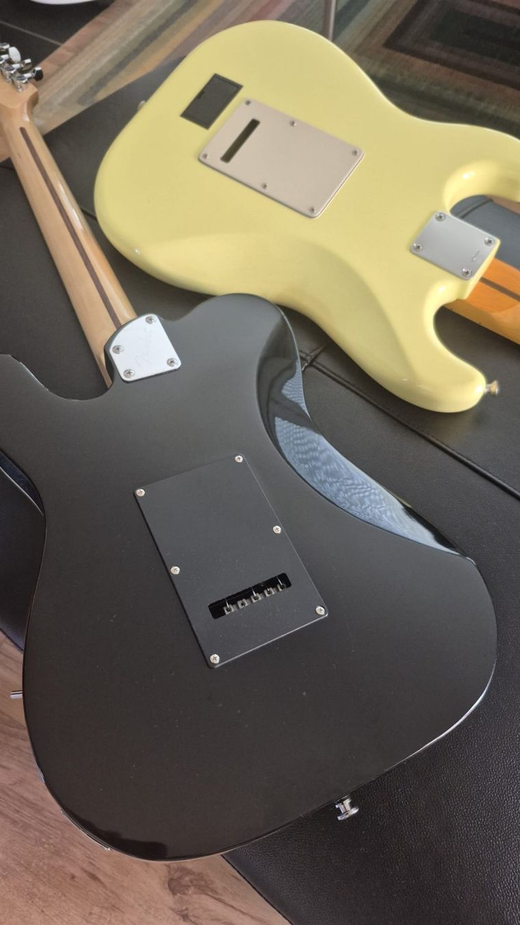 Musikinstrumente: 2 E-Gitarren – Gebraucht aus Balsthal von Ticino1972 5