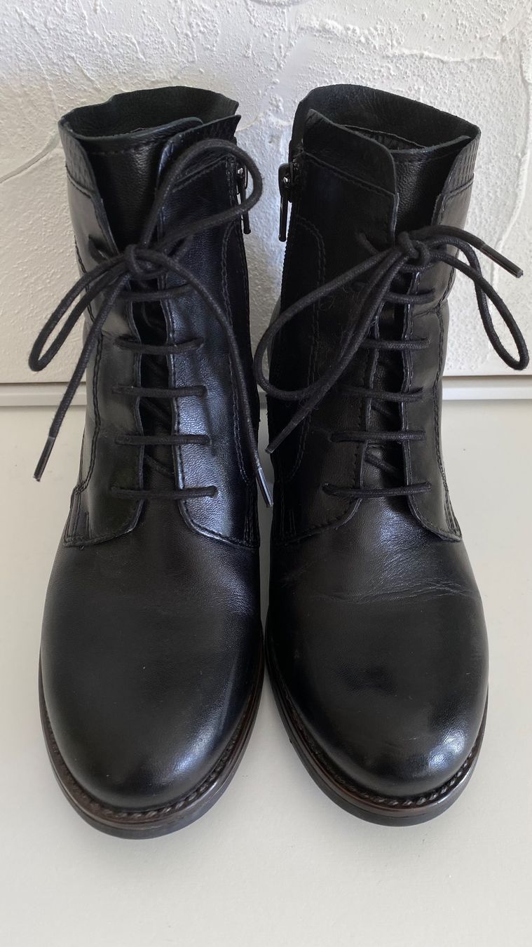 Scarpe da donna: Leder Stoefeletten Grösse 36 – Nuovo (secondo la descrizione) da Brüttisellen venduto da kat_g7jv 4