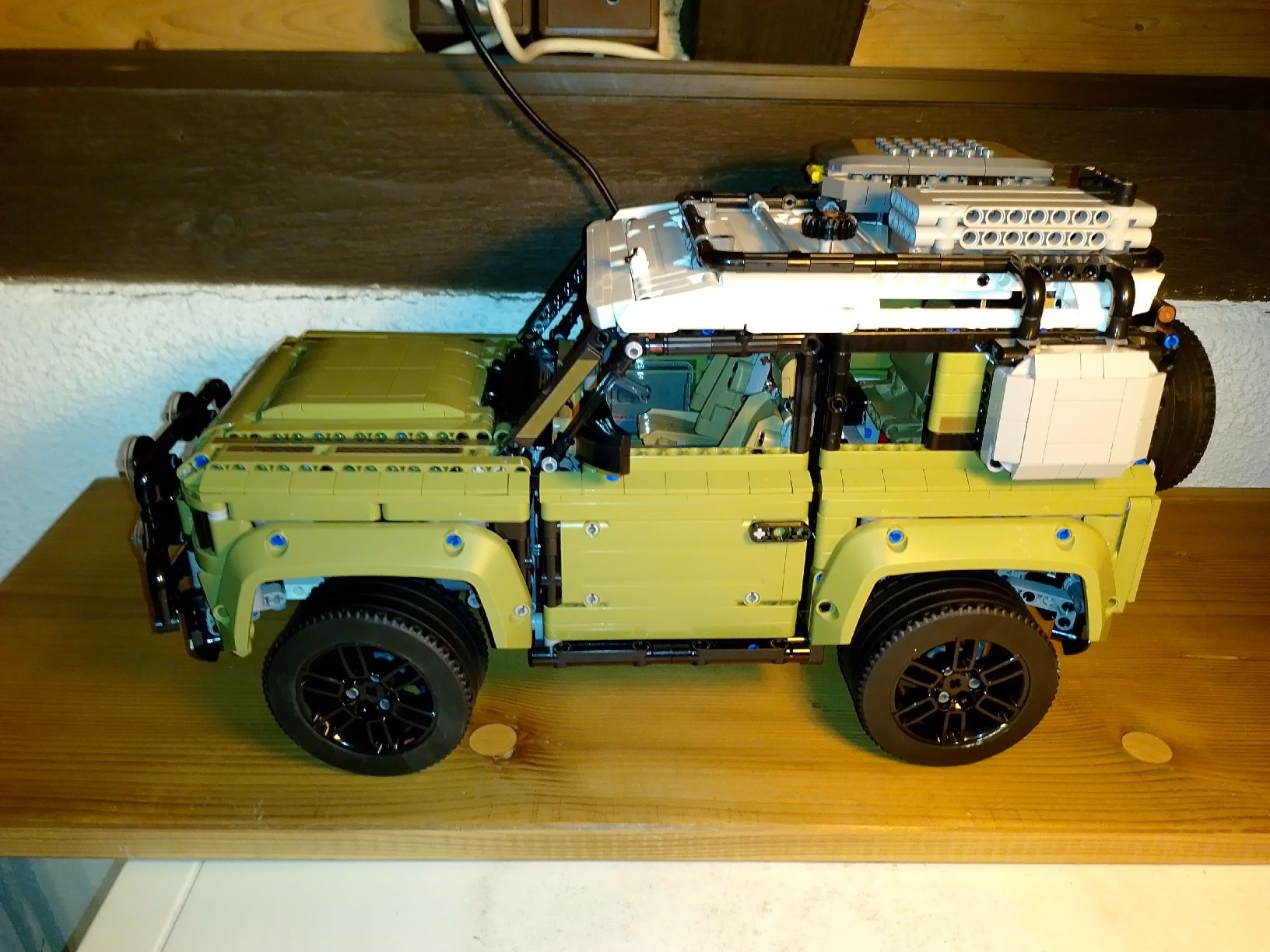 Giocattoli: Land Rover Defender  2573 Teile – Usato da Nussbaumen AG venduto da francisnobs 2