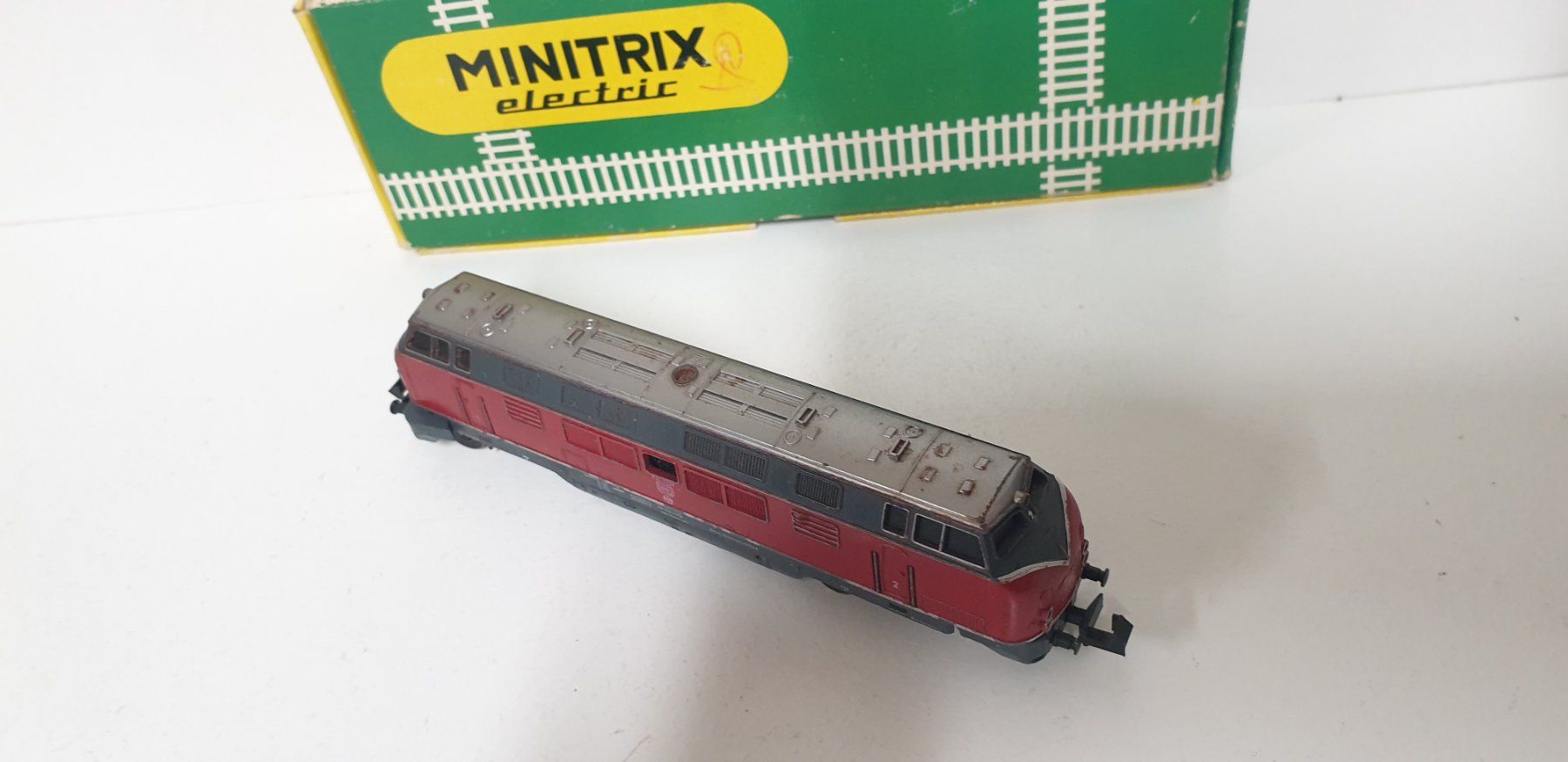 Trix Modellini di ferrovie: Minitrix DB Diesellok   V200 Spur N 2960 – Usato da Geroldswil venduto da TopTrain54 5