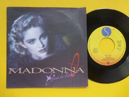 Madonna – Live To Tell