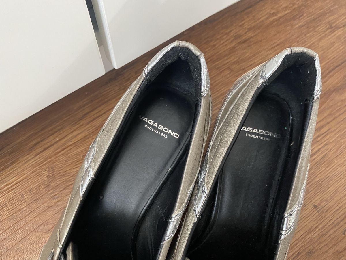 Scarpe da donna: Vagabond Pumps, Gr. 40 – Nuovo (secondo la descrizione) da Biberstein venduto da koempossible 2