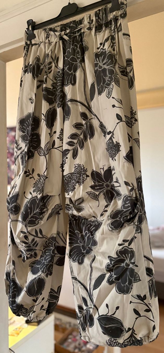 Hosen: PANTALONS EN COTON! M – Neu und originalverpackt aus Locarno von NicoNion 1