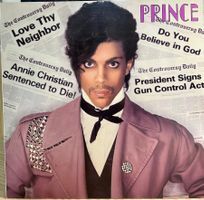Prince - Controversy // LP: NM; Sleeve; NM