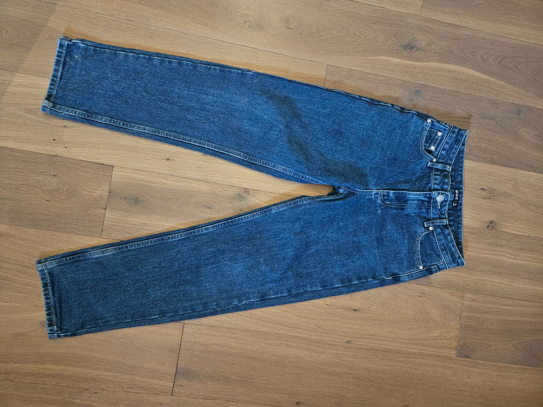 Jeans: Jeans wie neu! Gr.152 – Nuovo (secondo la descrizione) da Wangen ZH venduto da tulipe55 1