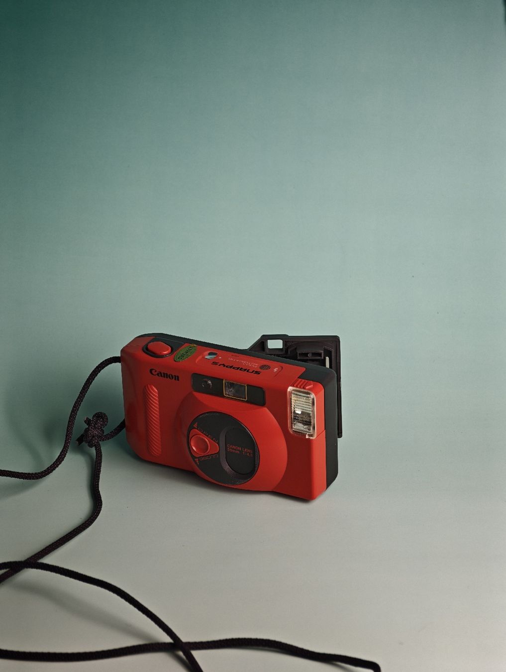 Canon Fotocamera: Canon Snappy rouge – Difettoso da Oron-le-Châtel venduto da max_zg5l 1