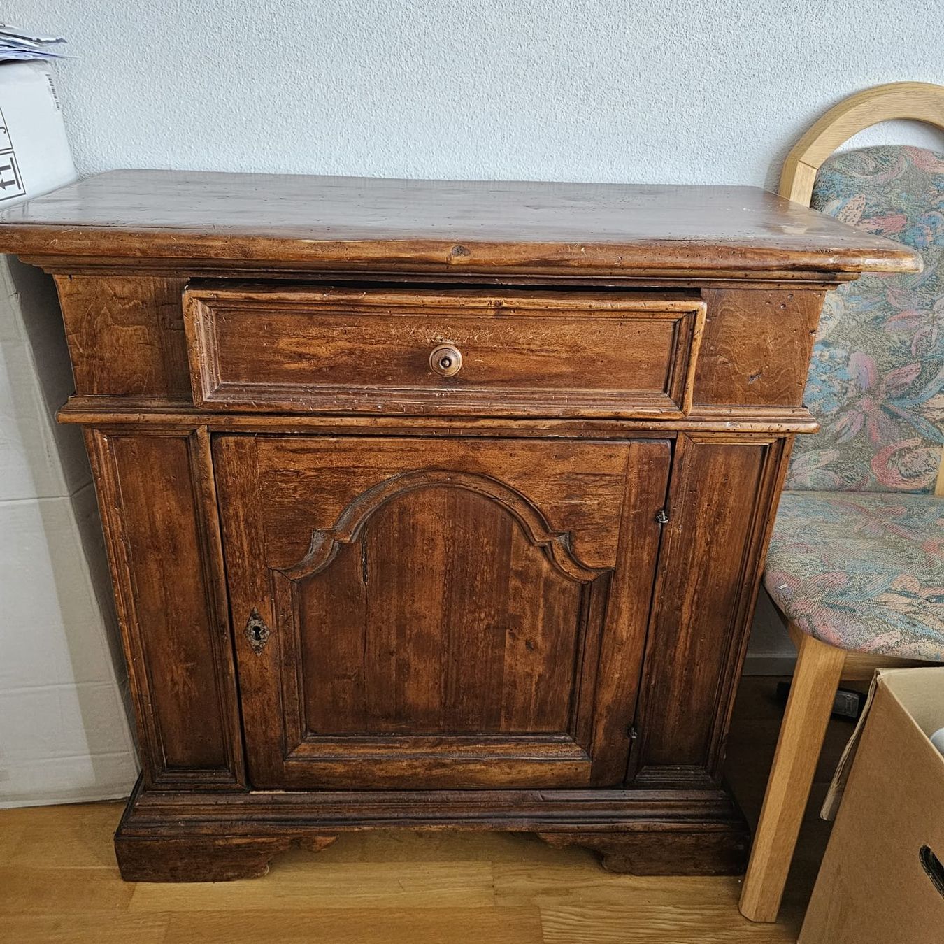 Cassettiere: Kommode Nachttisch - commode table de nuit – Usato da Spiegel b. Bern venduto da Gudi8
