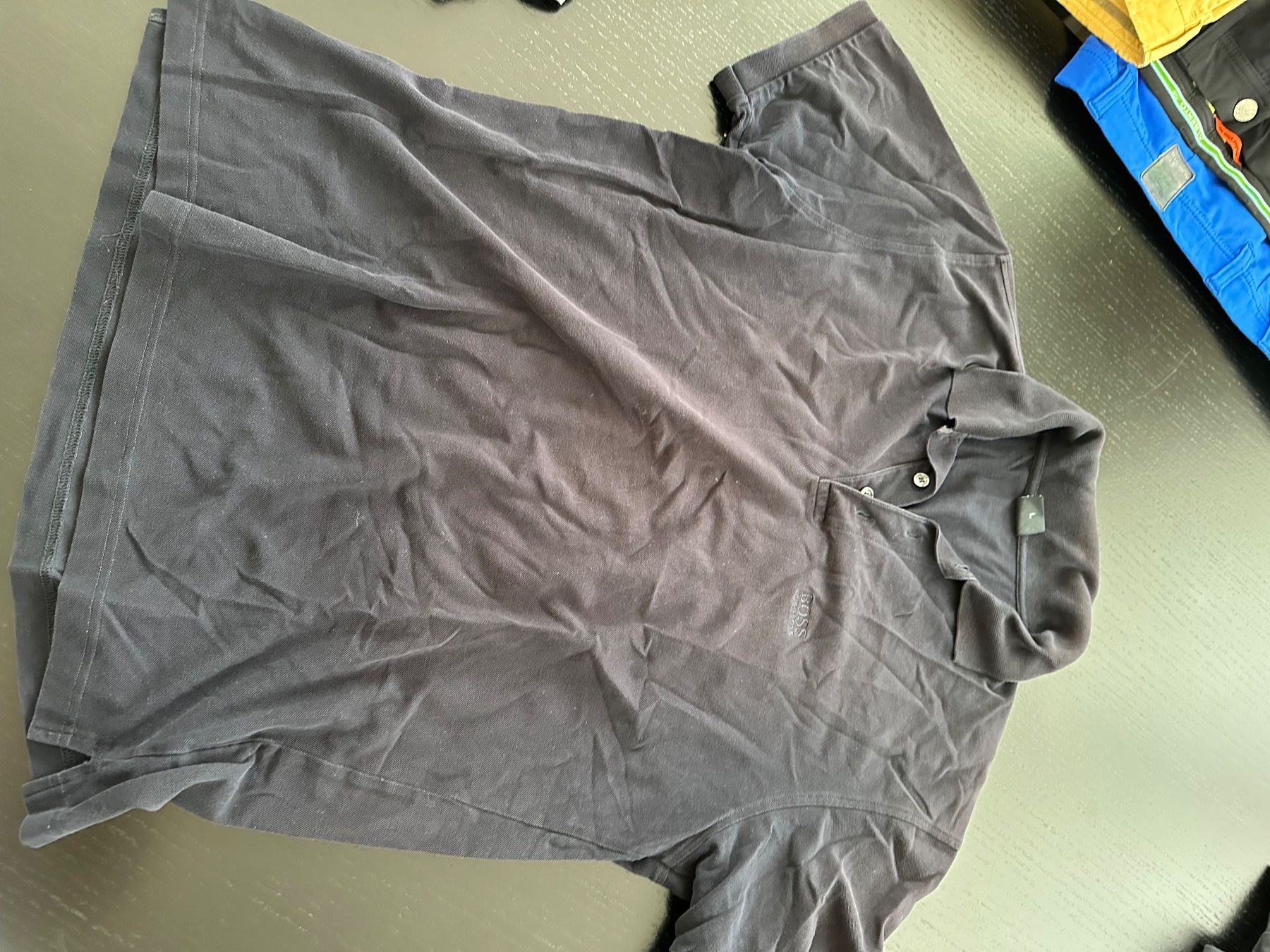 Hugo Boss Magliette Polo: Hugo Boss Poloshirt – Usato da Rotkreuz venduto da ang_s7kc 1