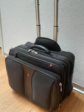 Laptop Rollkoffer