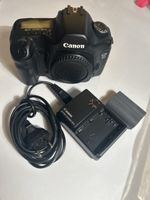 Digitalkamera Canon EOS 5D mit Akku und Ladegerät