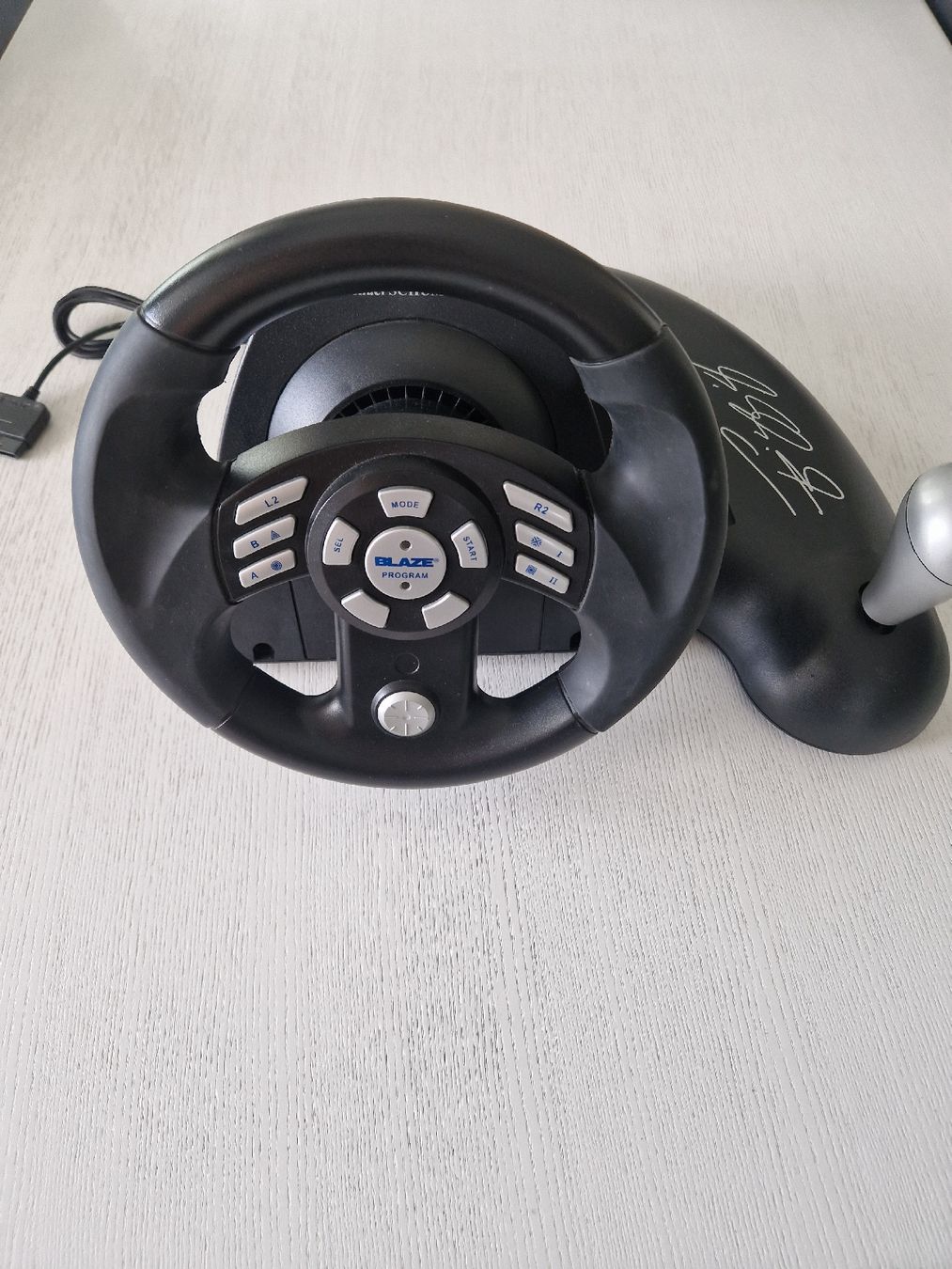 Controller: PS2, Racing Wheel, Michael Schumacher Edition | mit Video – Usato da Rüfenacht BE venduto da Raemu.Verified
