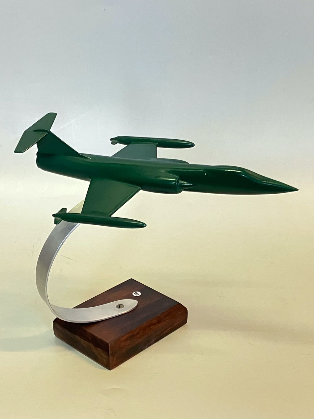Schweizer Armee Modellbausätze & Standmodelle: F-104 Starfighter Tischmodell Schweizer Armee – Gebraucht aus Horw von luzernicus