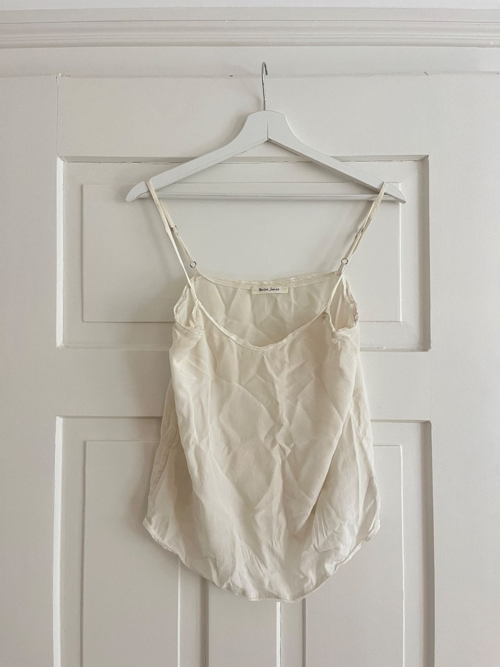 Tops: Bella Jones Top weiss 100% Seide – Gebraucht aus Zürich von bretxo 2