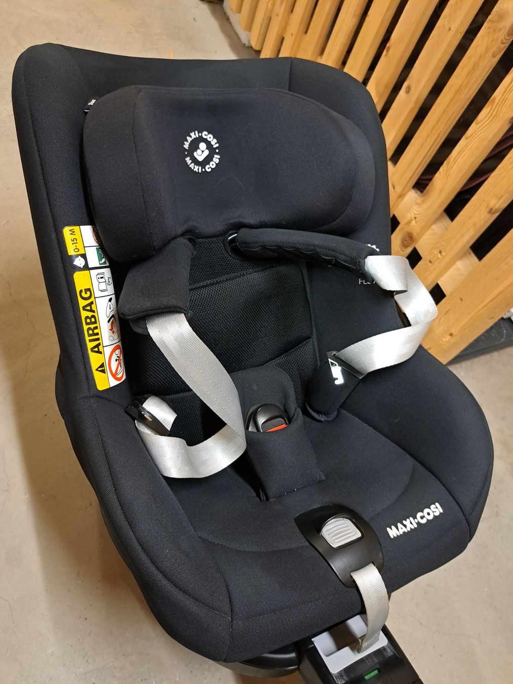 Maxi-Cosi Seggiolini per auto: Siège auto enfant Maxi Cosi 0-4 yo – Usato da Dietikon venduto da aaroche 1