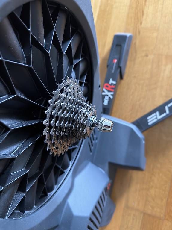 Hometrainer: Elite Direto XR-T – Usato da Oberglatt venduto da Xorton 1