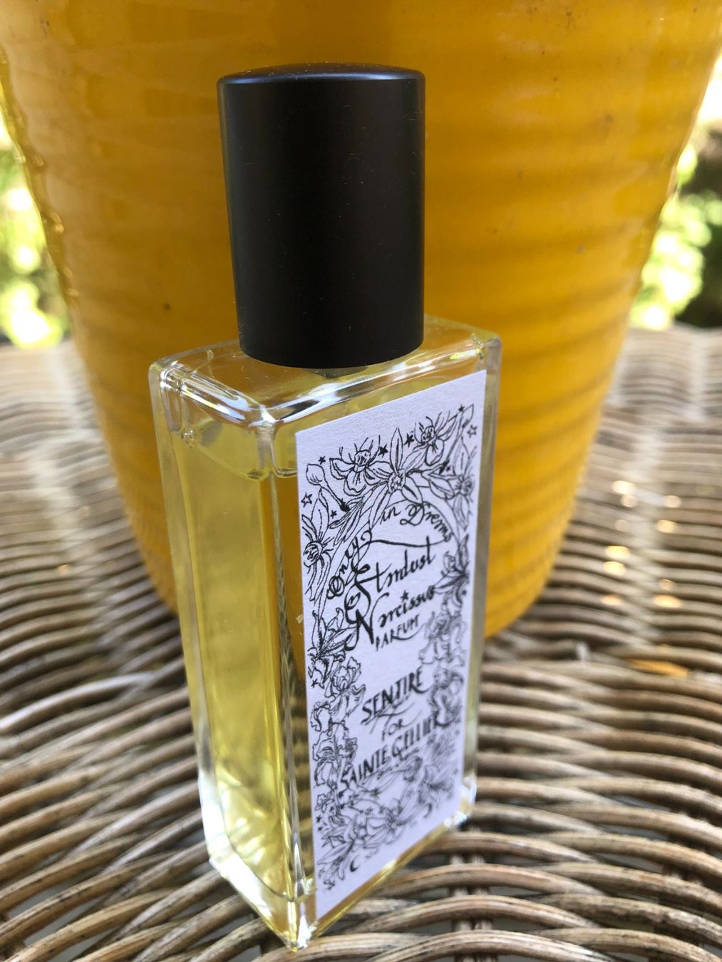 Profumi & Eau de Toilette: Sentire X Sainte Cellier , Stardust Narcissus – Usato da Lausanne venduto da Na2718